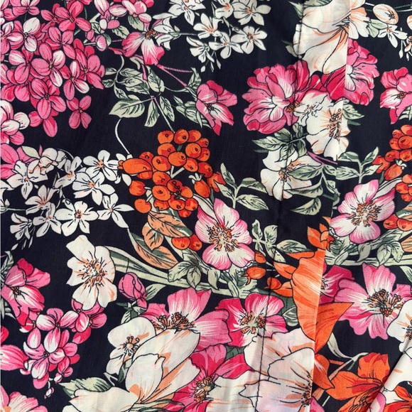 Floral Women's Blouse in Vibrant Pink and Orange - Picture 5 of 5